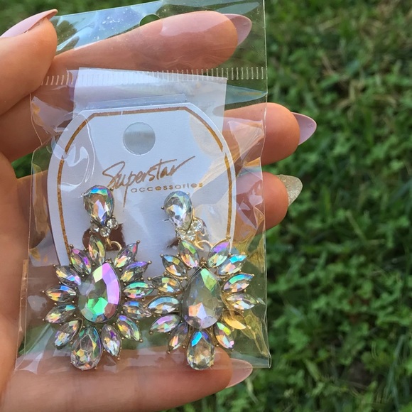 New beautiful earrings - Picture 3 of 4